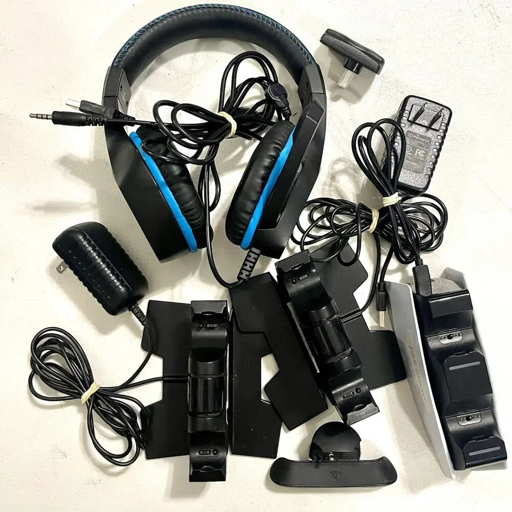 PS4 PS5 Xbox PC Headset Controller Charging Docks Accessories Multiple Platforms